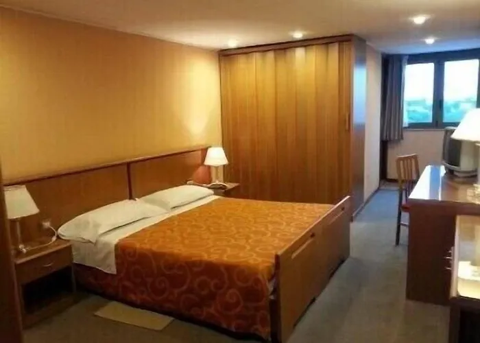 Apart Otel Residenze Garden 3*